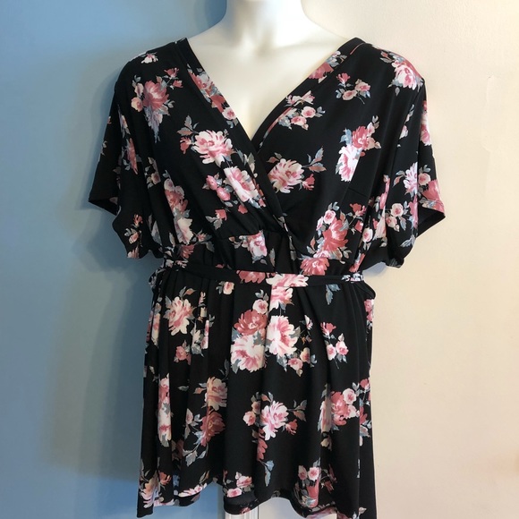 torrid Tops - Floral Jersey Knit Top